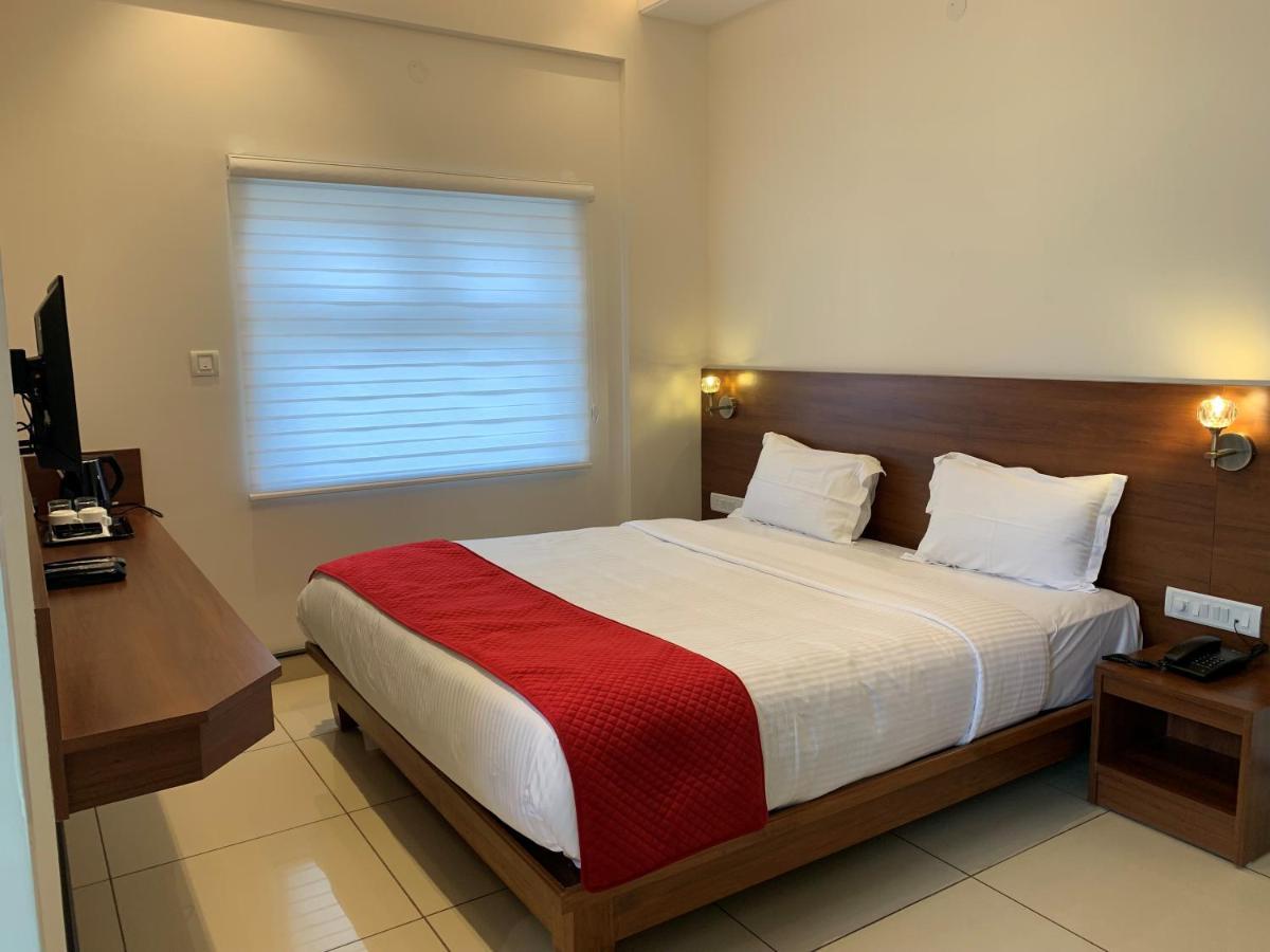 Jesta Residency Hotel ฮาสซัน ภายนอก รูปภาพ
